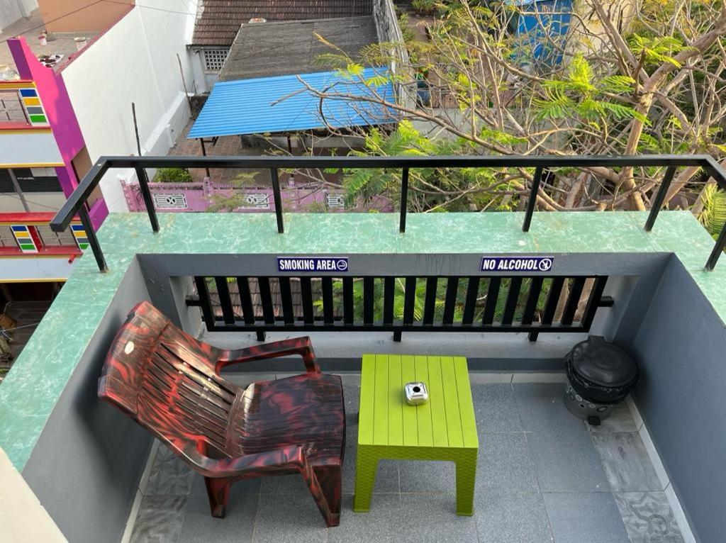 Chez Prabha Homestay 蓬蒂切里 外观 照片
